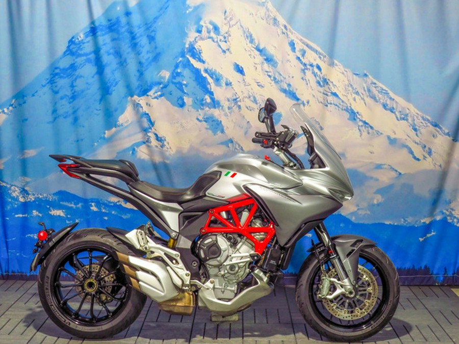 2016 MV Agusta Turismo Veloce 800