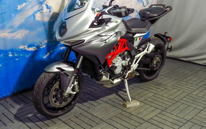 2016 MV Agusta Turismo Veloce 800