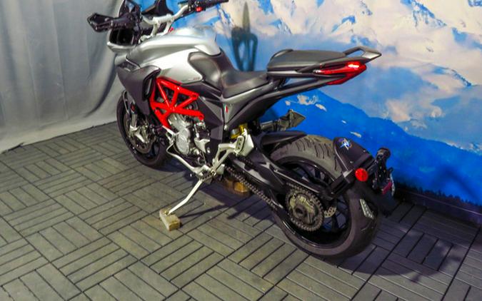 2016 MV Agusta Turismo Veloce 800