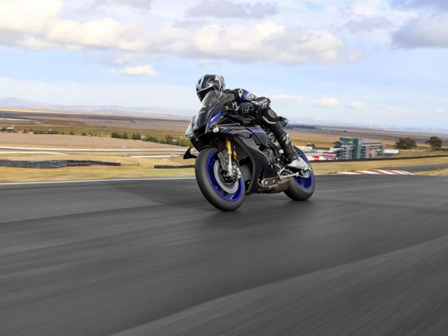 2026 Yamaha YZF-R1M