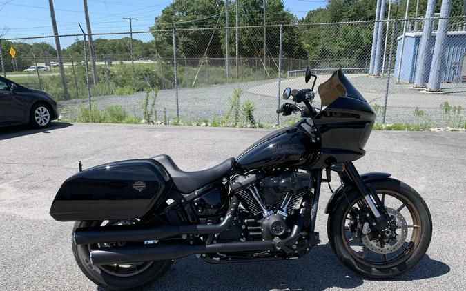 2024 Vivid Black - Black Finish