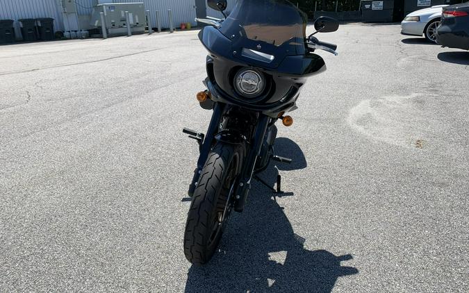 2024 Vivid Black - Black Finish
