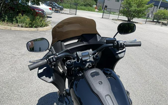 2024 Vivid Black - Black Finish