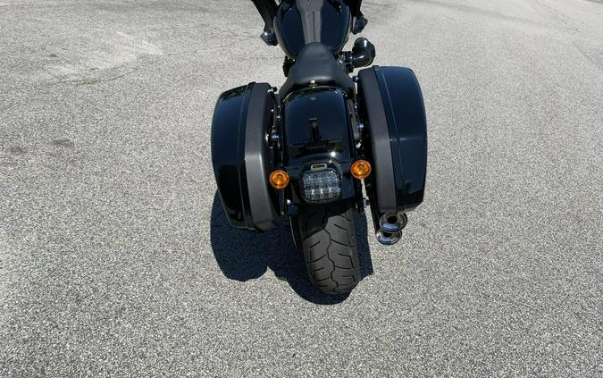 2024 Vivid Black - Black Finish