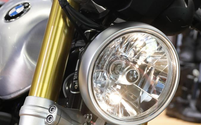 2016 BMW RNINET