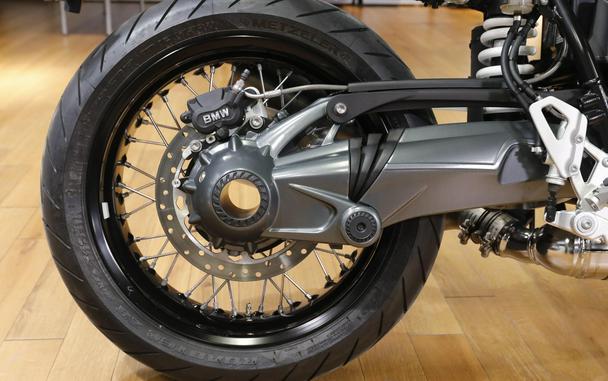 2016 BMW RNINET