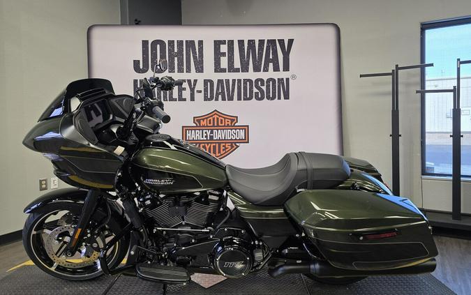 2026 Harley-Davidson Road Glide Base