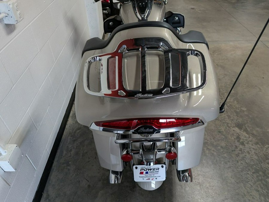 2025 Indian Roadmaster Limited Silver Quartz Metallic