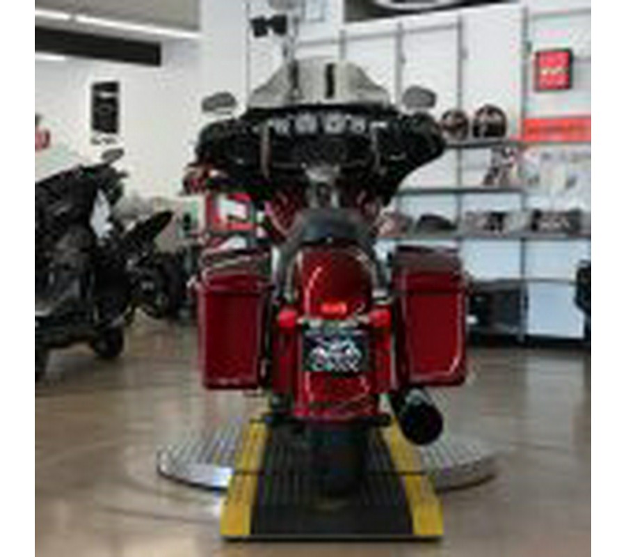 2017 Harley Davidson Street Glide