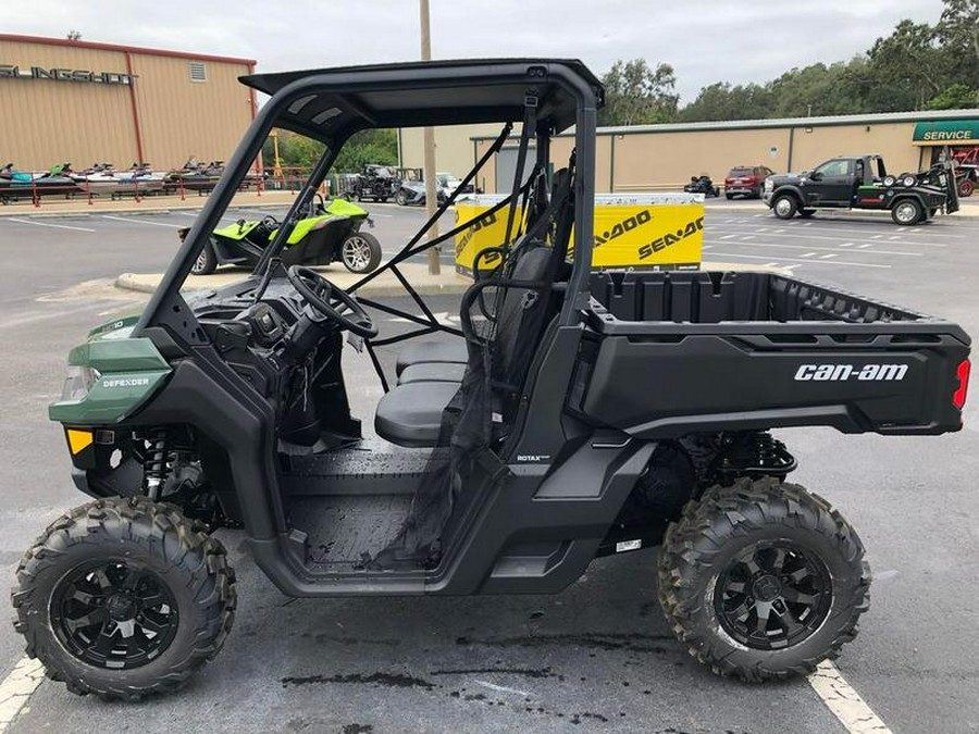 2024 Can-Am® Defender DPS HD10 Tundra Green