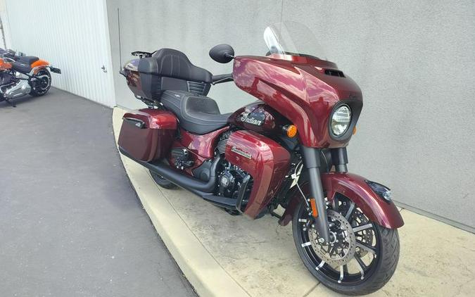 2024 Indian Motorcycle® Roadmaster® Dark Horse® Maroon Metallic