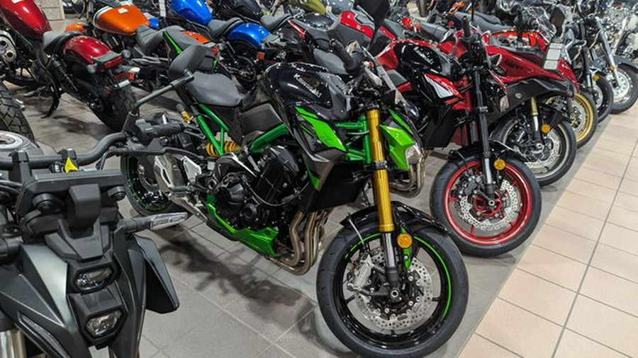 New 2024 KAWASAKI Z900 SE