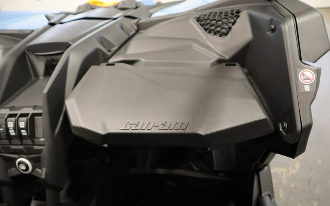 2026 Can-Am® Maverick X3 RS Turbo RR Scandi Blue & Orange Crush