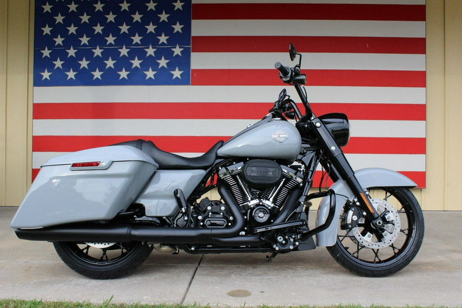 2025 Harley-Davidson® FLHRXS - Road King® Special