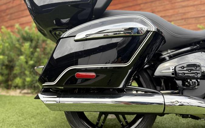 2025 BMW R18 TRANSCONTINETAL