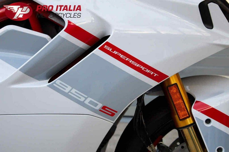 2024 Ducati Supersport 950 S White Stripe