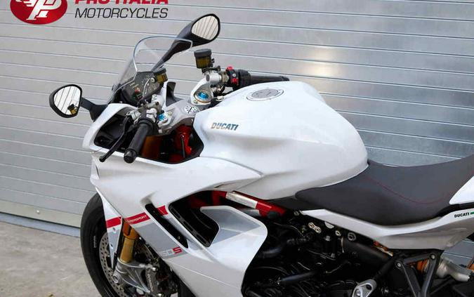 2024 Ducati Supersport 950 S White Stripe