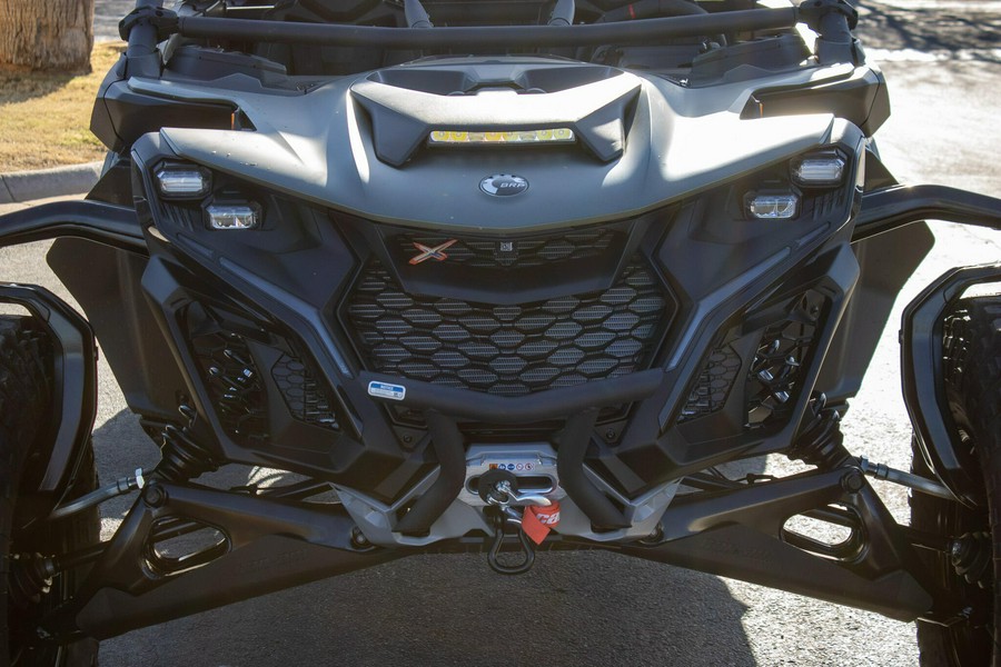 2026 CAN-AM MAVERICK R MAX X RC WITH SMARTSHOX 999T DCT