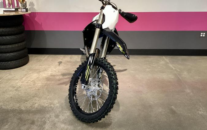 2026 Triumph TF 450-C