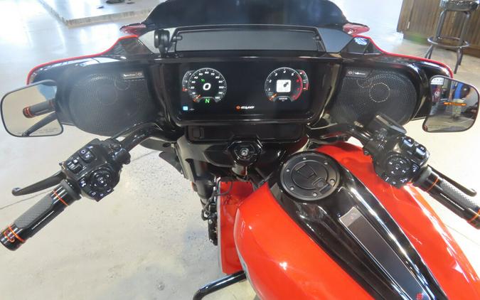 2024 Harley-Davidson® CVO™ Street Glide® FLHXSE