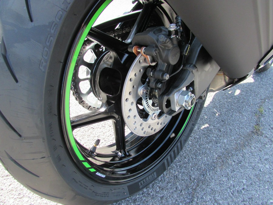 2025 Kawasaki ZX 6R KRT Edition ABS