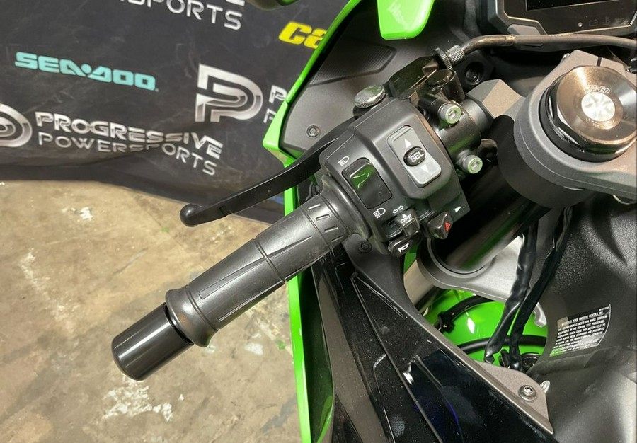 2025 Kawasaki Ninja® ZX™-6R ABS KRT Edition