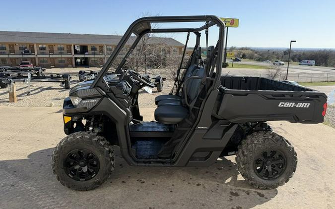 2026 Can-Am Defender DPS HD9 Stealth Black