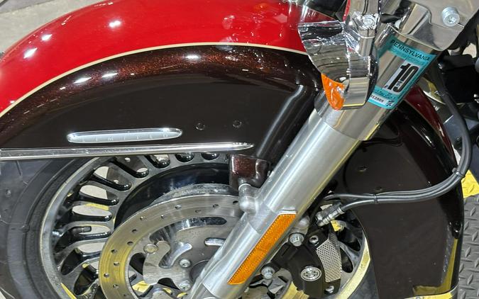 2011 Harley-Davidson Electra Glide Ultra Limited Two-Tone Cherry Red Sunglo/Merlot Sunglo