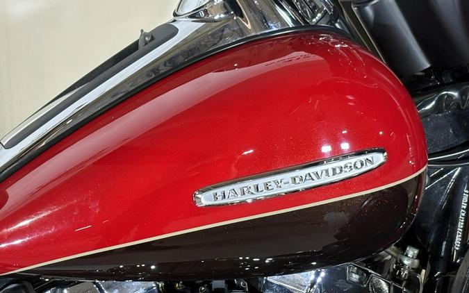 2011 Harley-Davidson Electra Glide Ultra Limited Two-Tone Cherry Red Sunglo/Merlot Sunglo