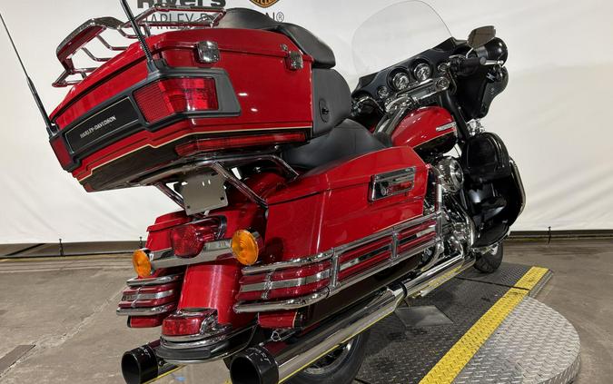 2011 Harley-Davidson Electra Glide Ultra Limited Two-Tone Cherry Red Sunglo/Merlot Sunglo