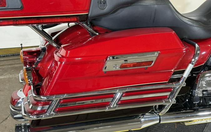 2011 Harley-Davidson Electra Glide Ultra Limited Two-Tone Cherry Red Sunglo/Merlot Sunglo