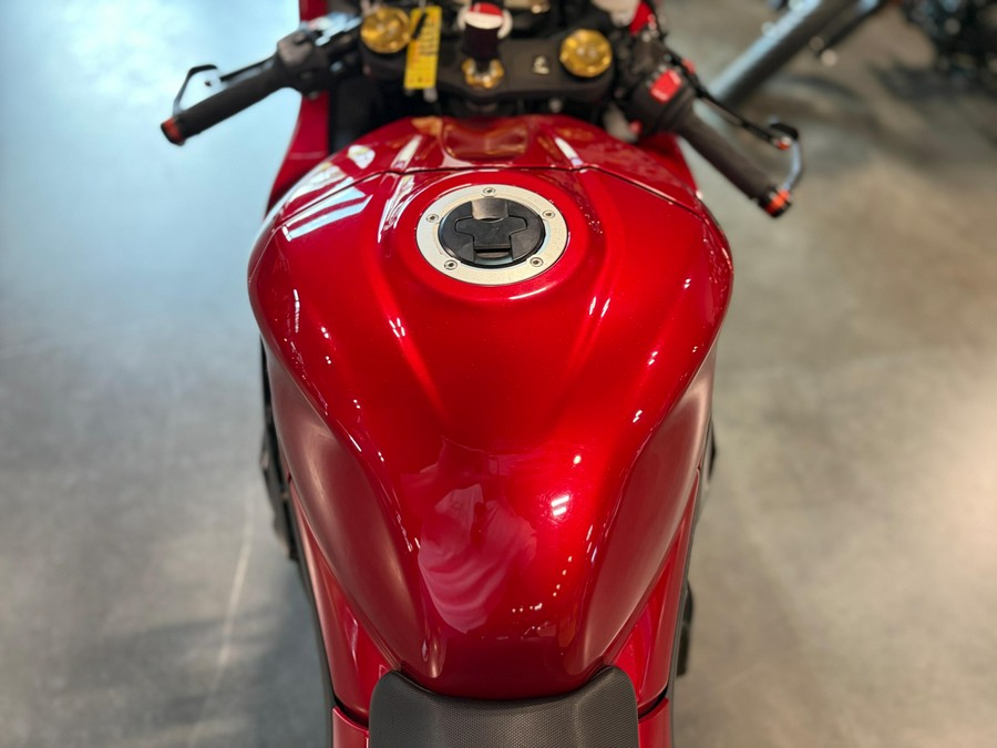 2025 Suzuki GSXR1000