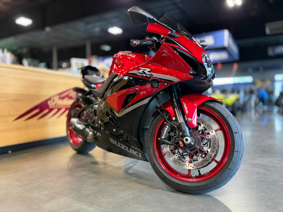 2025 Suzuki GSXR1000