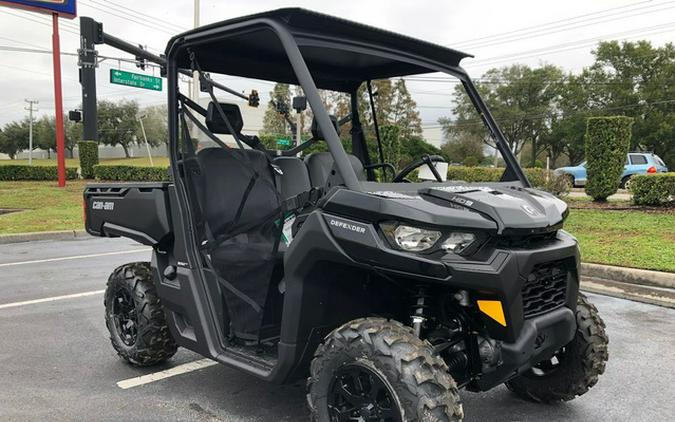 2024 Can-Am Defender DPS HD9 Timeless Black