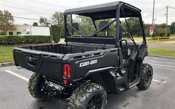 2024 Can-Am Defender DPS HD9 Timeless Black