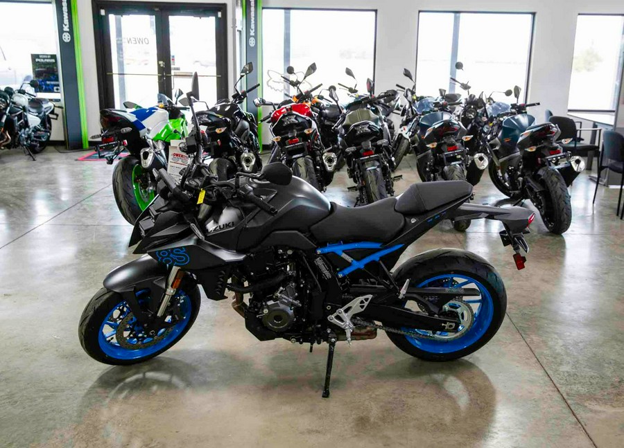 2024 Suzuki GSX-8S