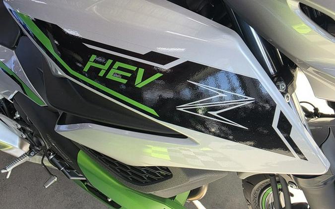 2024 Kawasaki Z7 Hybrid ABS