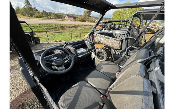 2025 Can-Am DEFENDER DPS HD9