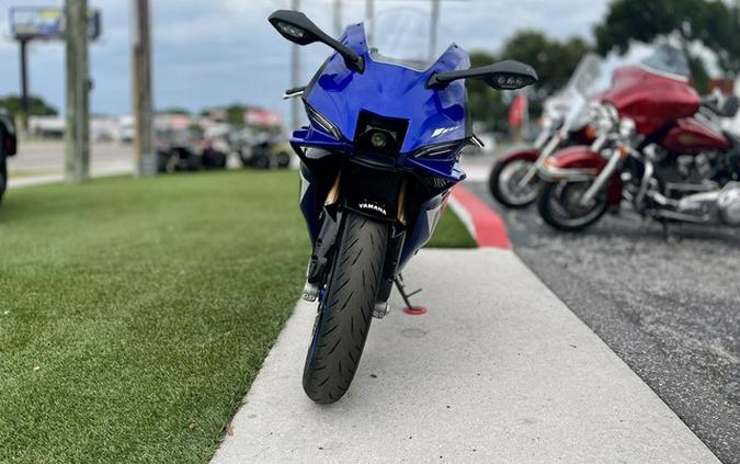 2025 Yamaha YZF R9