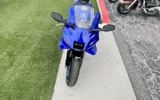 2025 Yamaha YZF R9