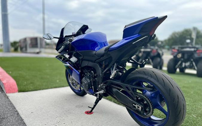 2025 Yamaha YZF R9