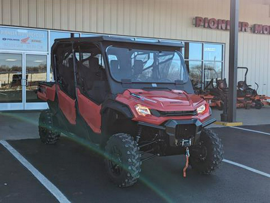 2024 Honda Pioneer 1000-6 Deluxe Crew