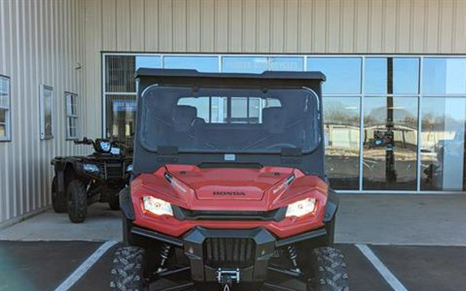 2024 Honda Pioneer 1000-6 Deluxe Crew