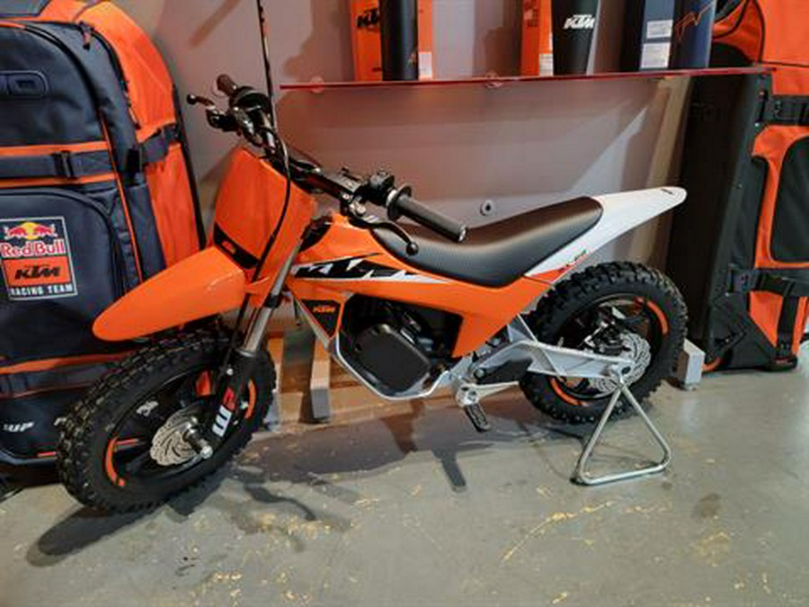 2024 KTM SX-E 2