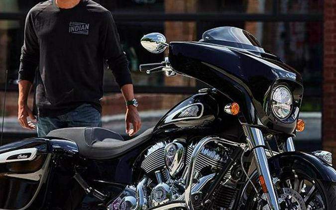 2024 Indian Motorcycle® Chieftain® Limited Black Metallic