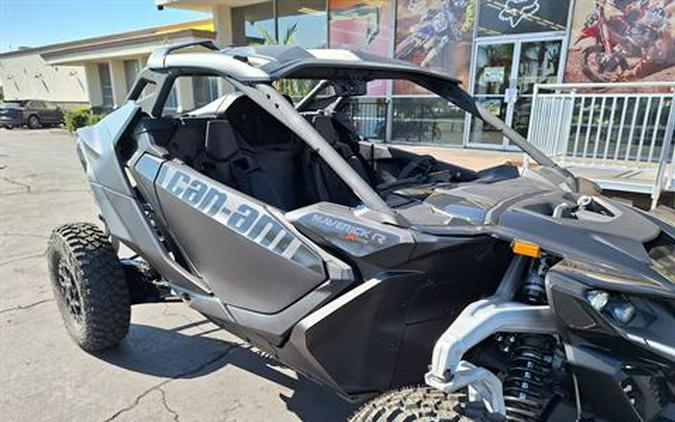 2024 Can-Am Maverick R X RS