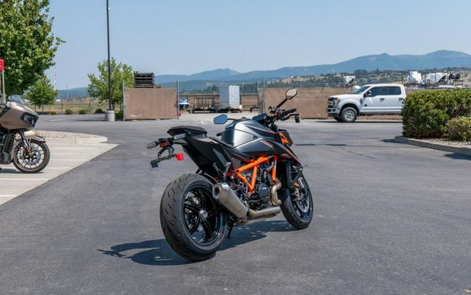 2024 KTM Super Duke 1390 R EVO