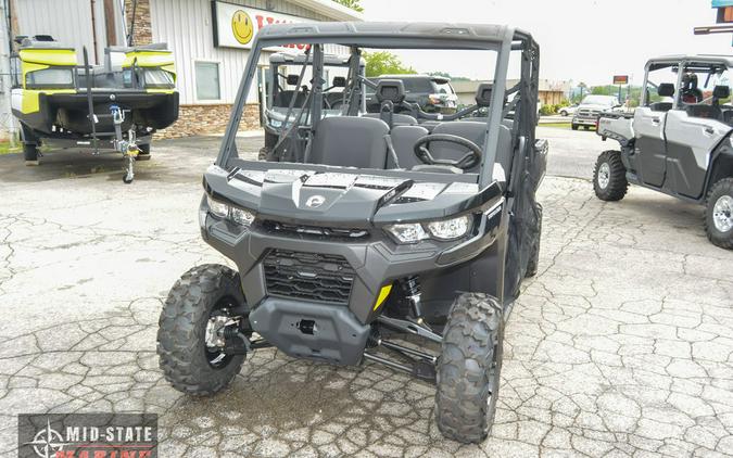 2024 Can-Am® Defender MAX DPS HD9 Timeless Black