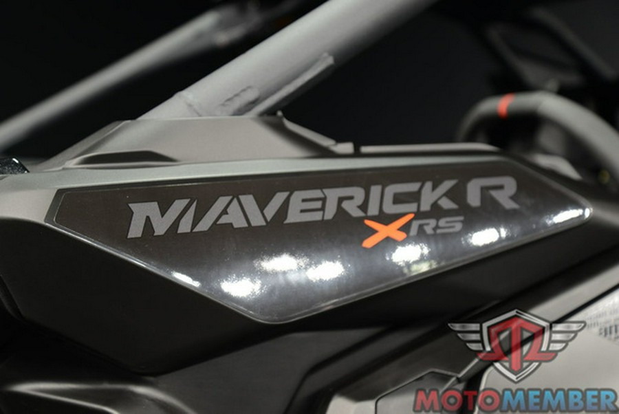 2025 Can-Am Maverick R X rs