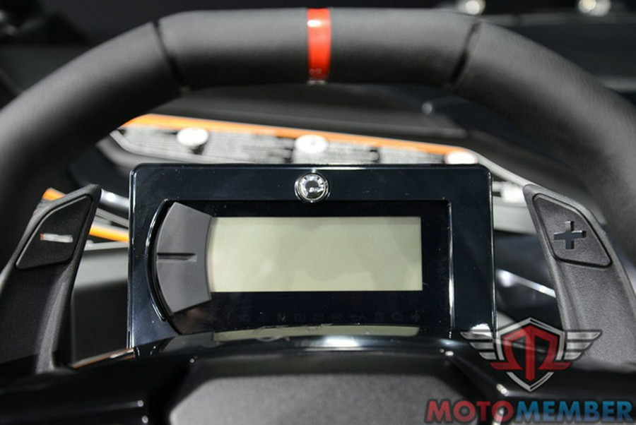 2025 Can-Am Maverick R X rs